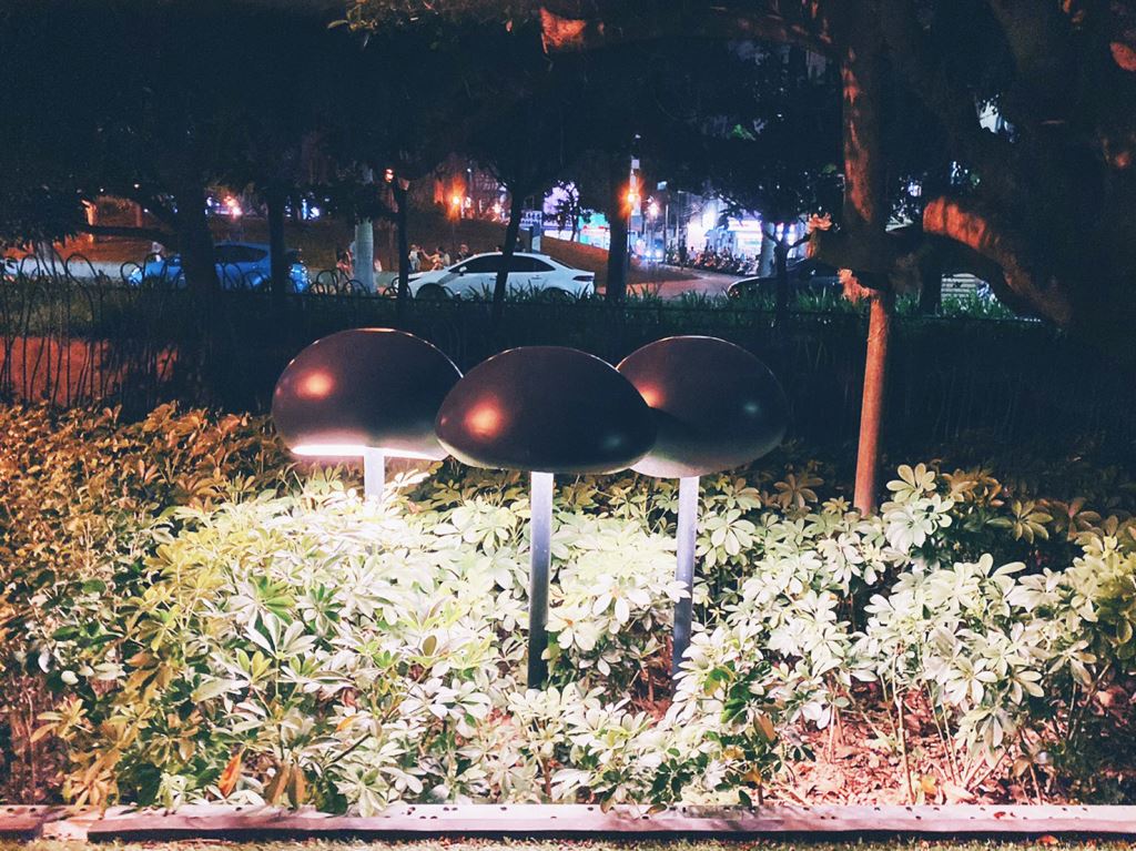 隆恩圳親水公園、景觀照明、景觀矮燈、步道燈、香菇燈、蘑菇燈、客製燈具