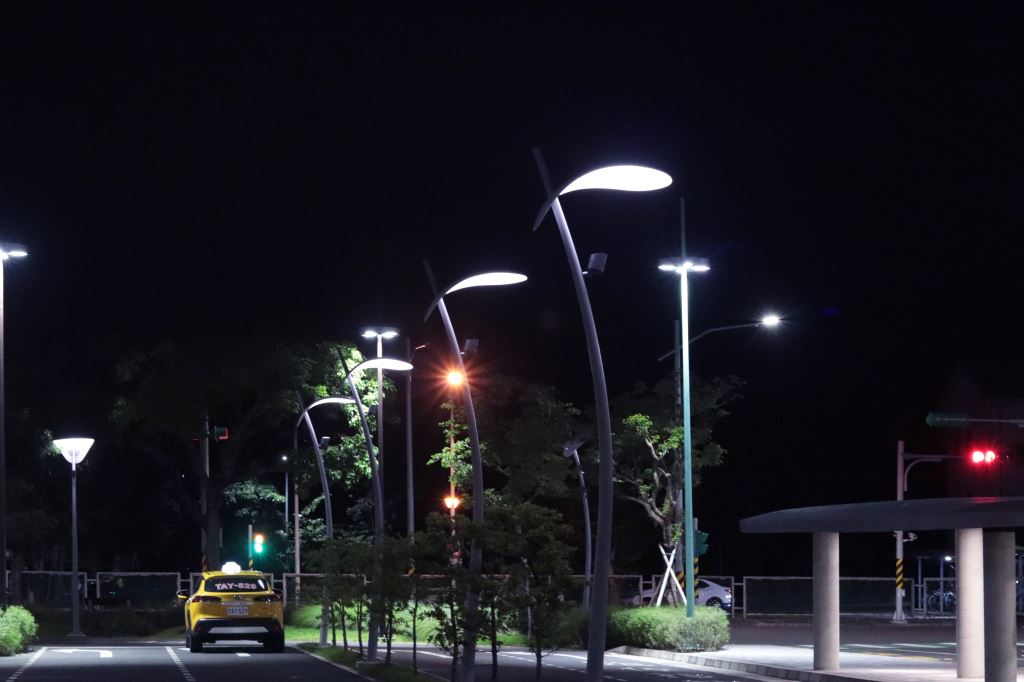 道路照明、造型高燈、高燈、投光燈、宜蘭轉運站